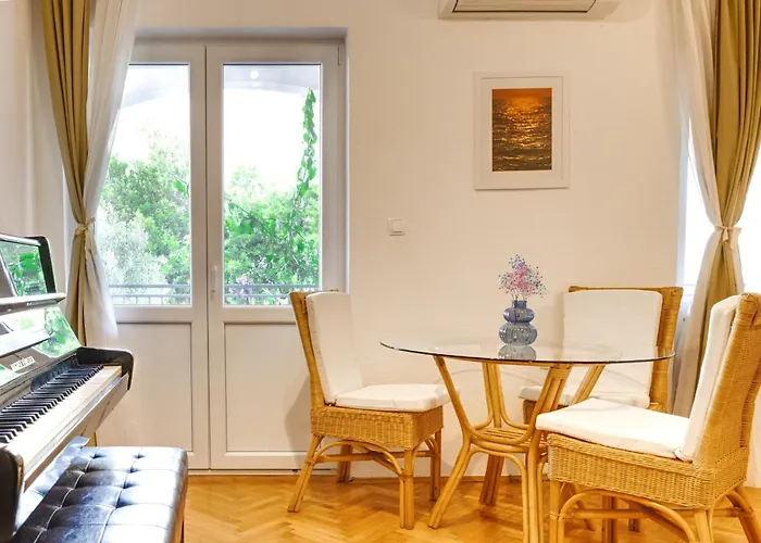 Apartments Andrijasevic